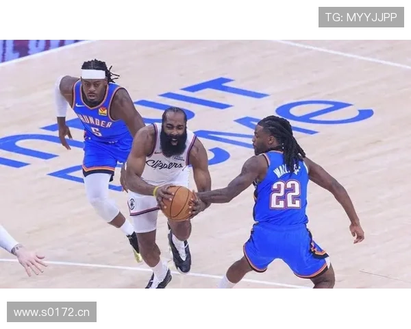 亚历山大爆砍30分12助攻哈登25分助力雷霆轻取快船豪取八连胜